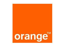 Orange lanseaza un produs dedicat suporterilor fotbalului romanesc
