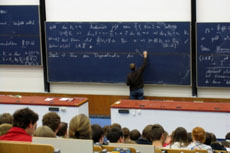 Patru masuri pentru reducerea numarului de posturi din educatie. Care sunt acestea?